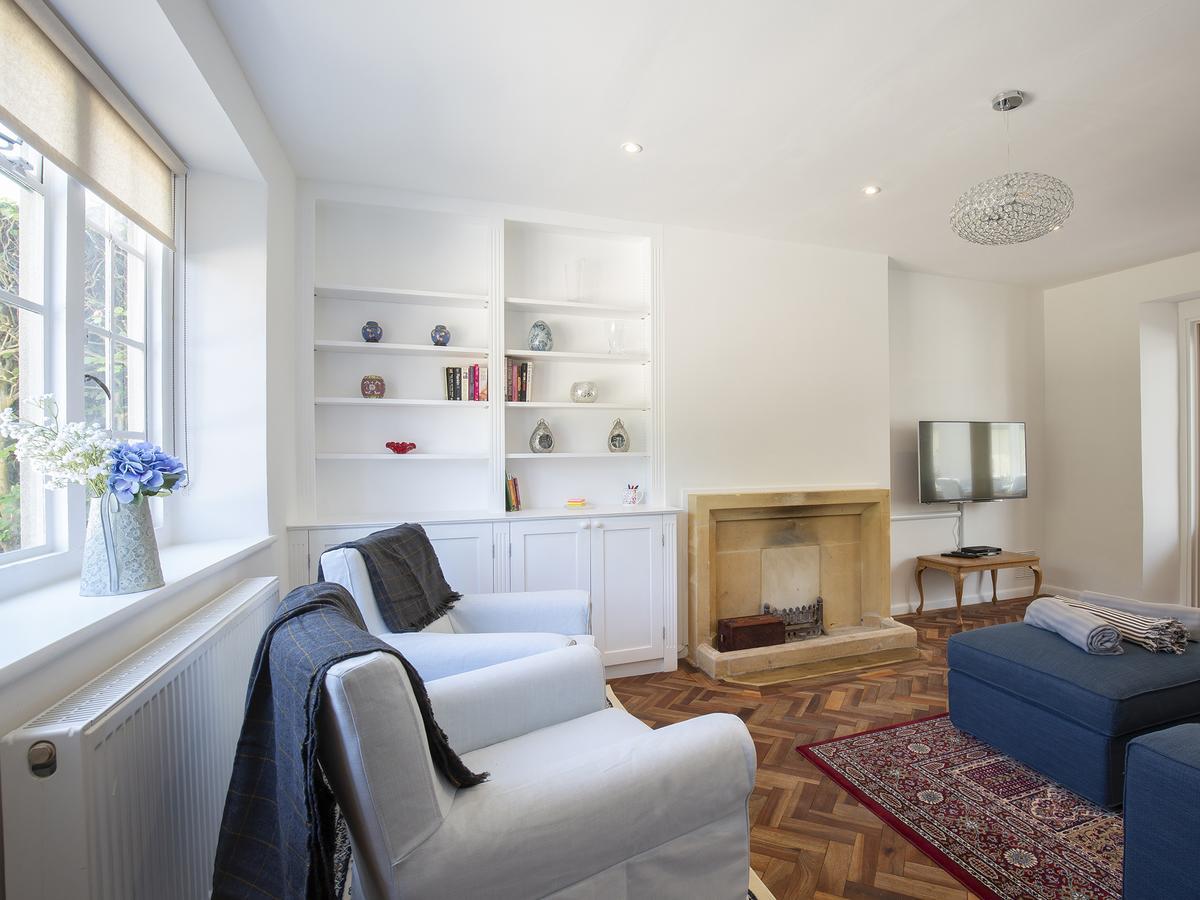 South Winds Villa Bourton-on-the-Water ภายนอก รูปภาพ